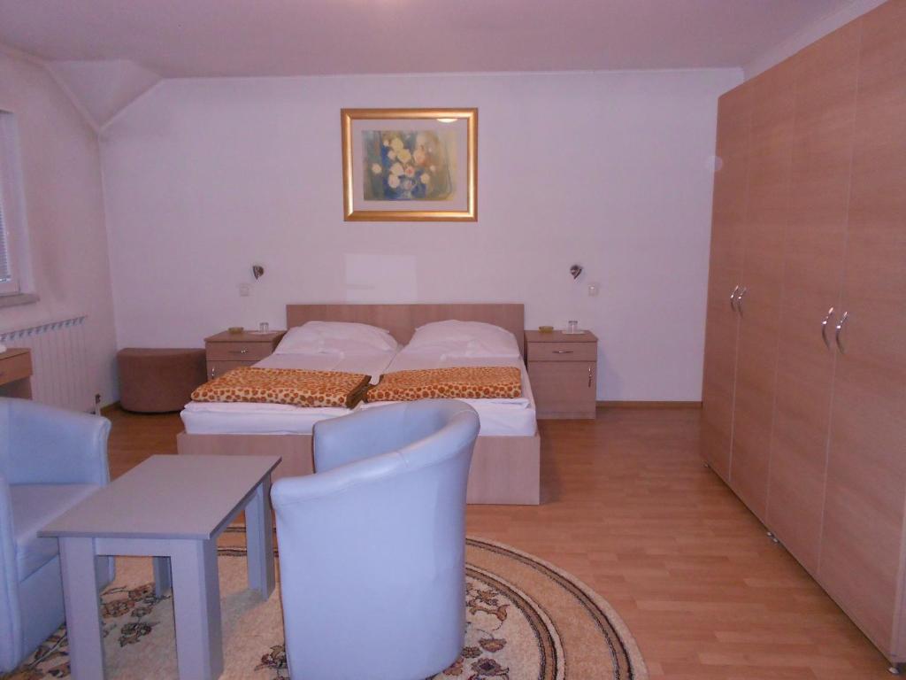 Rooms Zebax Σαράγεβο Δωμάτιο φωτογραφία