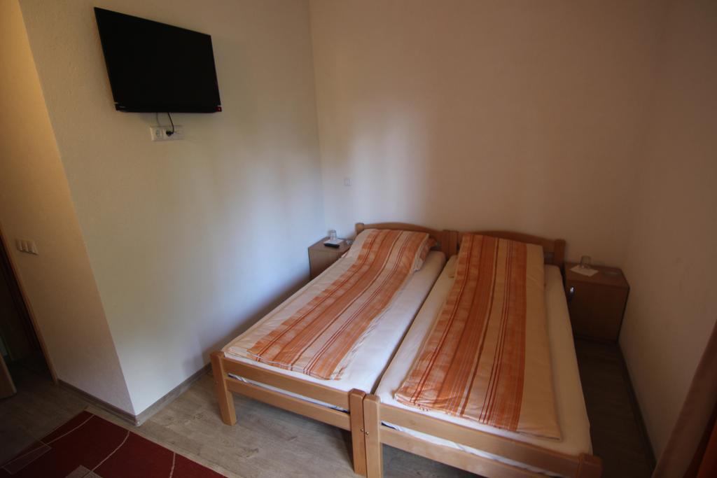 Rooms Zebax Σαράγεβο Εξωτερικό φωτογραφία